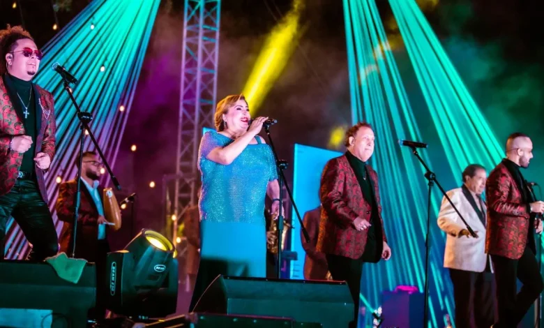 Hoy debutan Los Hermanos Flores en Coachella