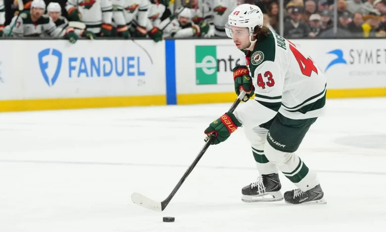 Hughes to face Canucks for 1st time since trade to Wild