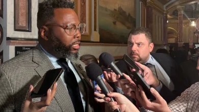 Illinois House Unveils New Version Of Bears’ Megaprojects Bill