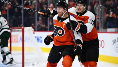 Instant reactions: Captain Couturier, Porter Martone team up for HUGE Flyers victory in Winnipeg