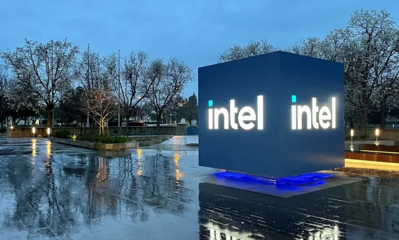 Intel poised to reemerge as world leader in computer chips