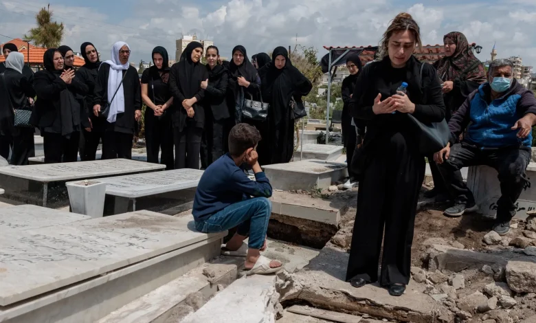 Iran war live: Tehran spurns talks under threats; Trump says blockade stays