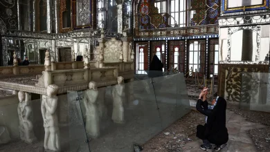 Iran war live: Trump issues Hormuz deadline, search for US airman continues