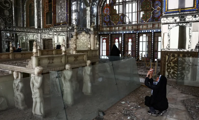 Iran war live: Trump issues Hormuz deadline, search for US airman continues