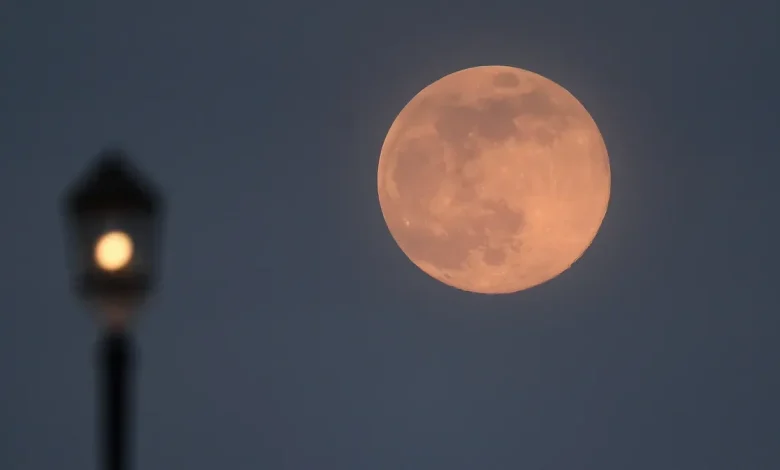Is the April 2026 full moon tonight? Date, time, Ohio weather forecast