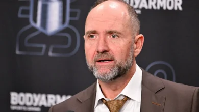 Islanders fire Patrick Roy, hire Peter DeBoer as head coach