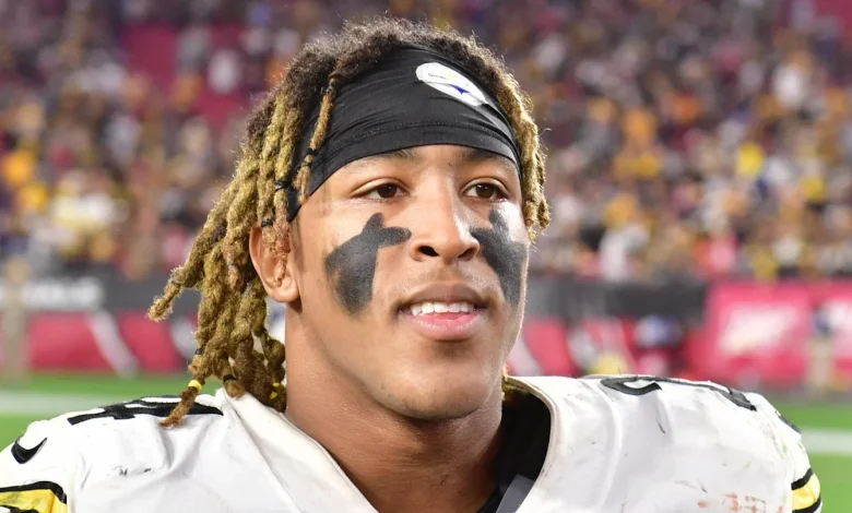 It only took two games for Ex-Steelers RB's comeback to crash and burn