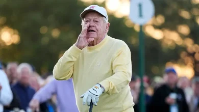 Jack Nicklaus’ ceremonial tee shot at the Masters comes dangerously close to patrons
