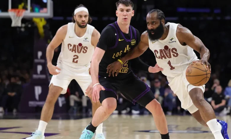 Jake LaRavia does the little things to help lead Lakers to a win