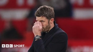 Jeers and defensive crisis - Carrick facing first big Man Utd test