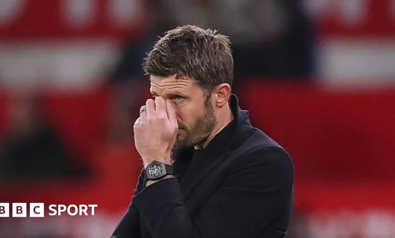 Jeers and defensive crisis - Carrick facing first big Man Utd test