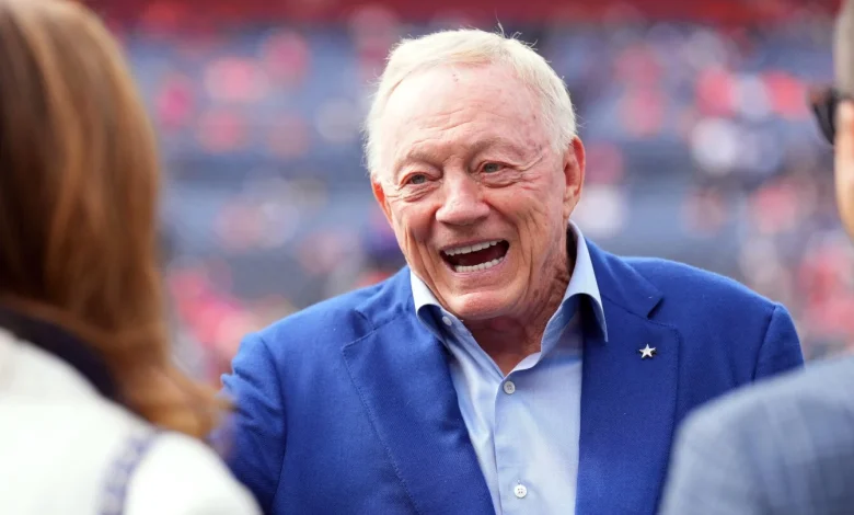 Jerry Jones joins the NFL's talks with the NFL Referees Association