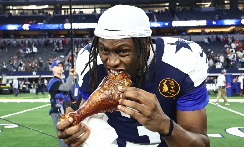 Jerry Jones tries to get George Pickens to ditch his agent