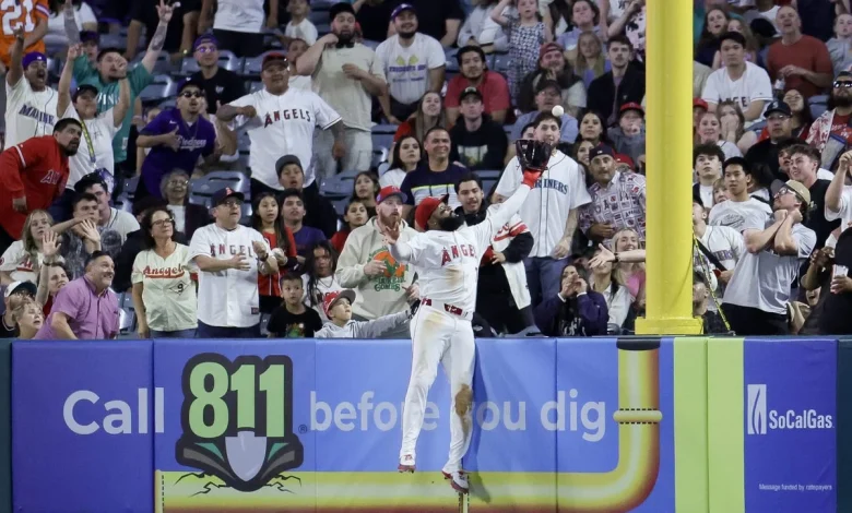 Jo Adell robs 3 homers in Angels’ 1-0 win: ‘The greatest defensive game I’ve ever seen’