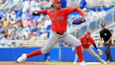 Johan Oviedo Diagnosed With Flexor Strain