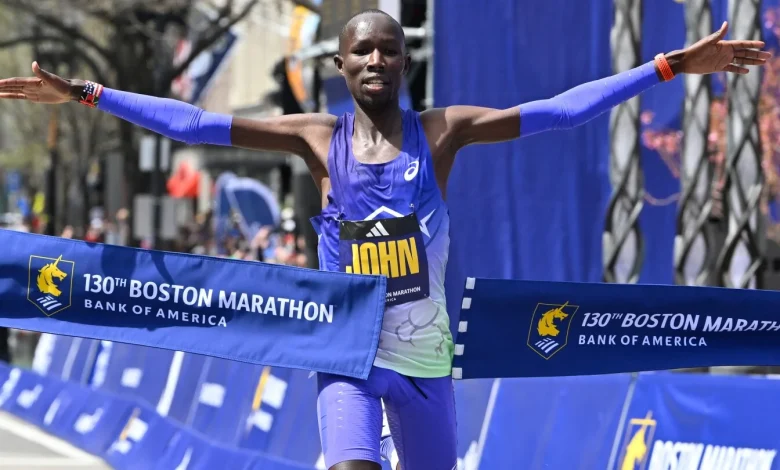 John Korir runs fastest Boston Marathon time in history to repeat