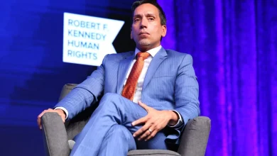 José E. Feliciano, Kwanza Jones near deal to buy Padres for MLB-record $3.9 billion: Sources