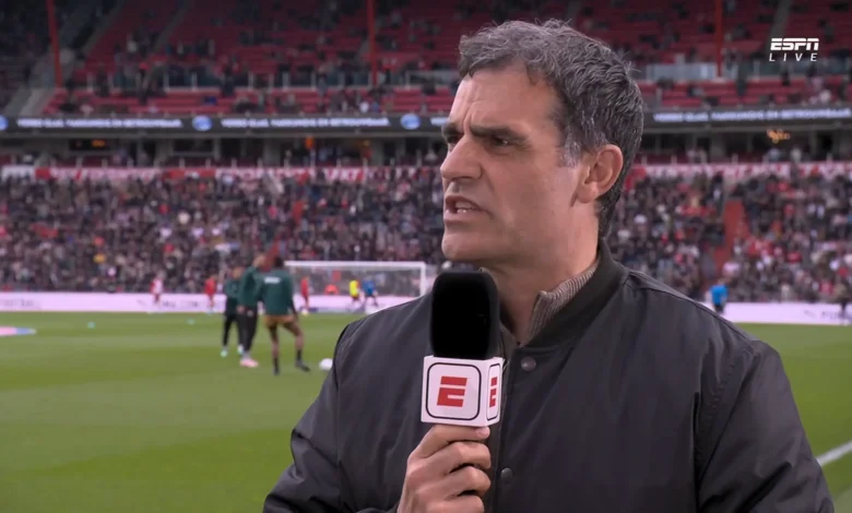 Just before kick-off, Perez is furious with PSV: 'Seriously now... This isn't normal, is it!?'