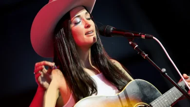 Kacey Musgraves Takes Coachella to the ‘Middle of Nowhere’ with First Set in Seven Years