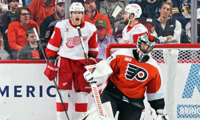 Kane has 3 points, Red Wings defeat Flyers