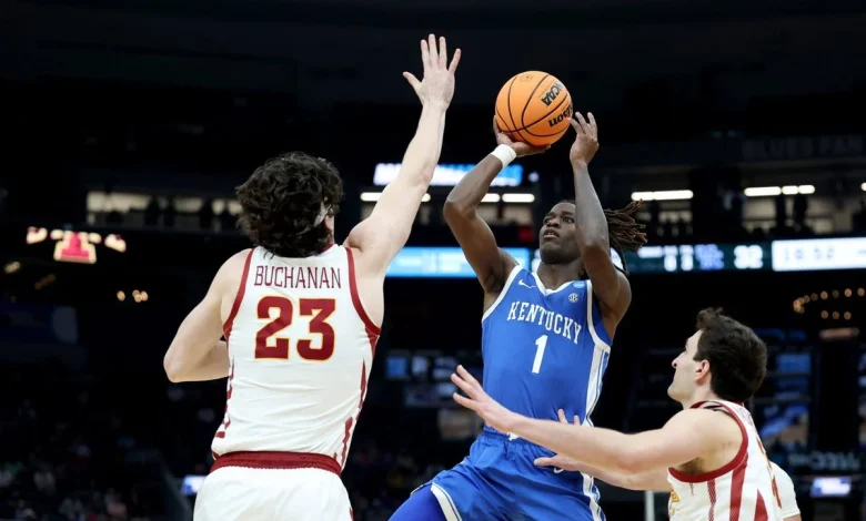 Kansas, Kentucky and UNC among teams hit hard by college basketball transfer portal losses
