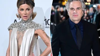 Kate Beckinsale says Mark Ruffalo benefits from 'having a penis' after agent fires her, keeps him