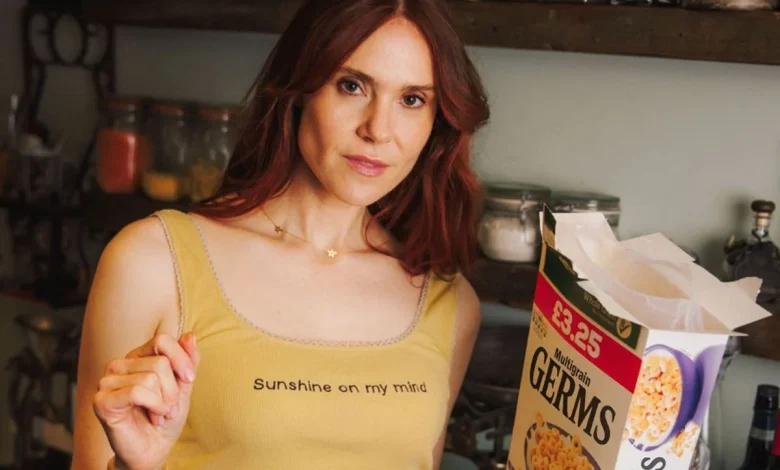 Kate Nash has paid tribute to Sinéad O'Connor with a reworked version of 'Famine'