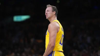 Kennard scores 27, LeBron leads Lakers to surprising 107-98 win over Rockets in playoff opener