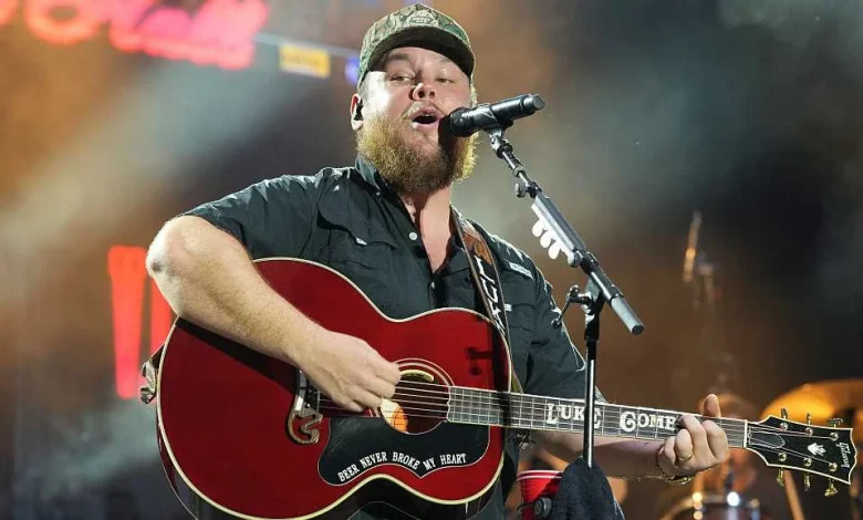 Know before you go: Luke Combs headlining show at Jack Trice Stadium
