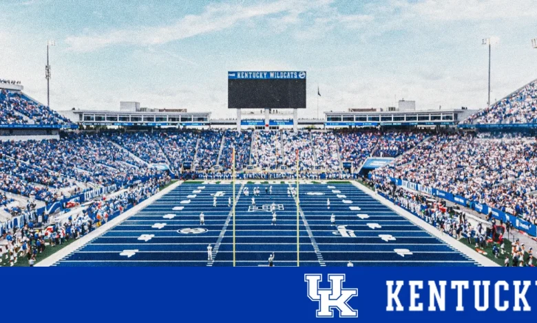 Kroger Field to Install Blue Turf Playing Surface This Summer – UK Athletics