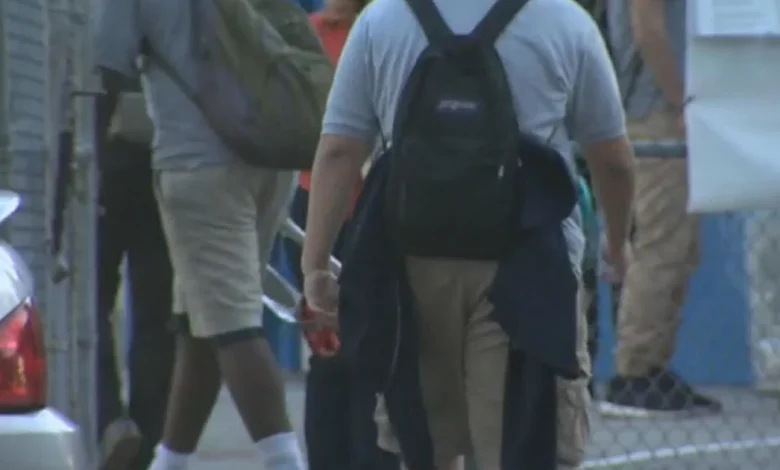 LAUSD continues contract negotiations with SEIU after reaching deals with other unions