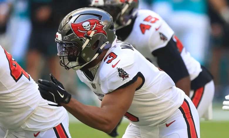 LB Anthony Walker announces his retirement