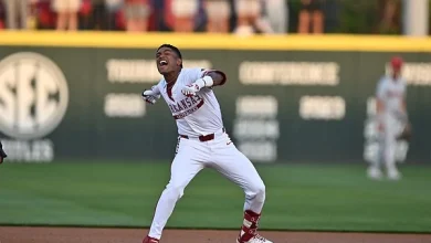 LIVE SCORE UPDATES & ANALYSIS: Arkansas baseball vs. Georgia Game 1