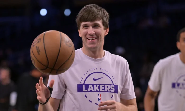 Lakers' Austin Reaves suffers Grade 2 oblique strain, out for remainder of season, at least
