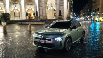 Lancia Ypsilon Turbo 100, l’elogio della semplicità. Il debutto a Milano – FOTO