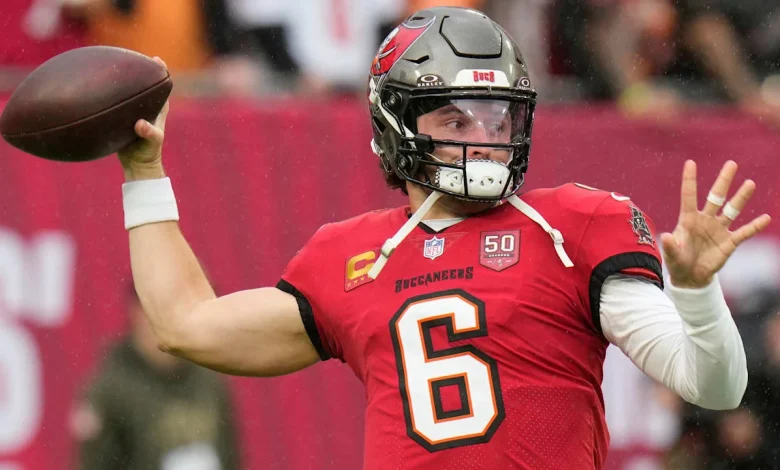 Lavonte David blames injuries for Baker Mayfield's struggles in 2025