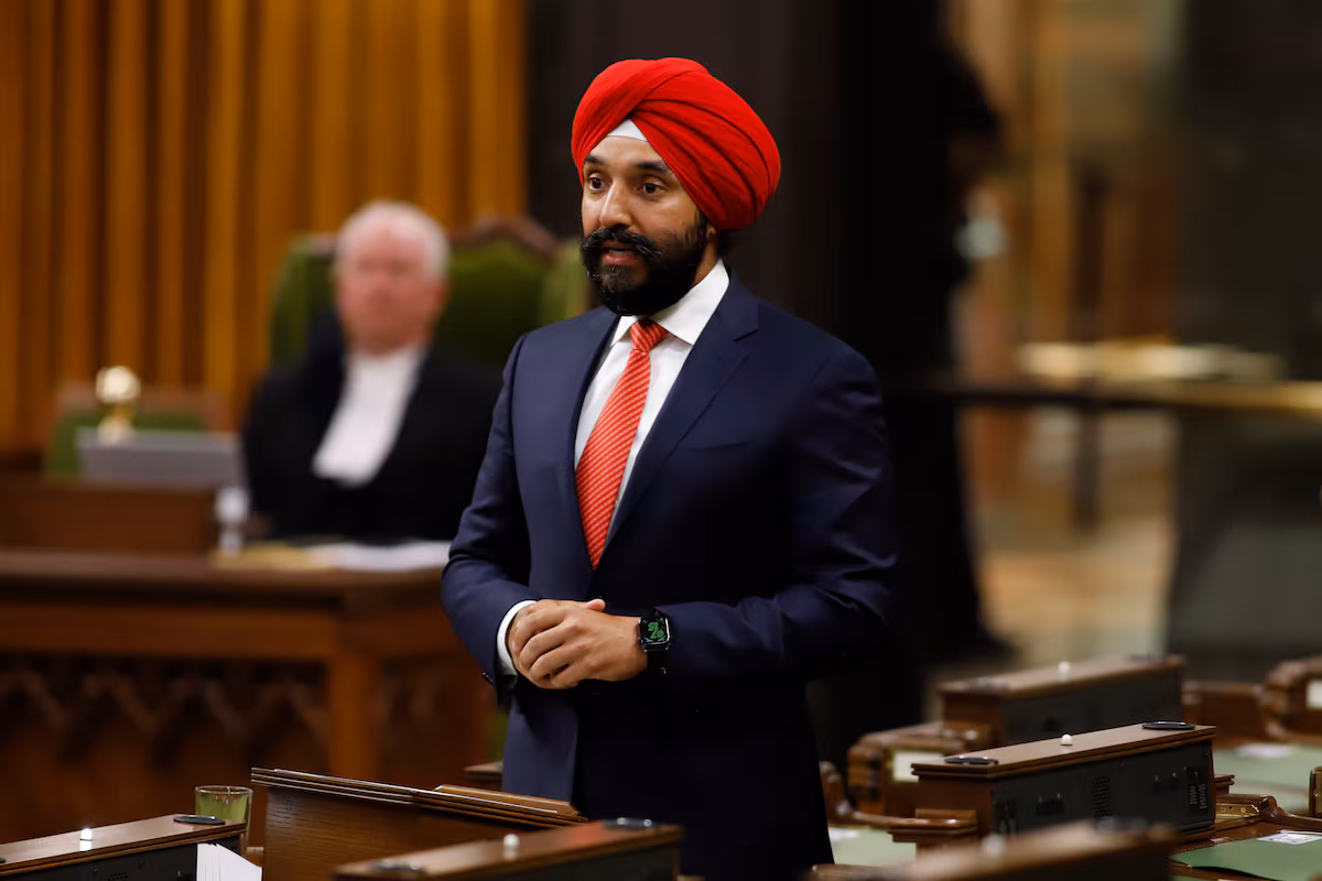 Liberal MPs throw support behind ex-minister Navdeep Bains’s potential run as Ontario Liberal Leader