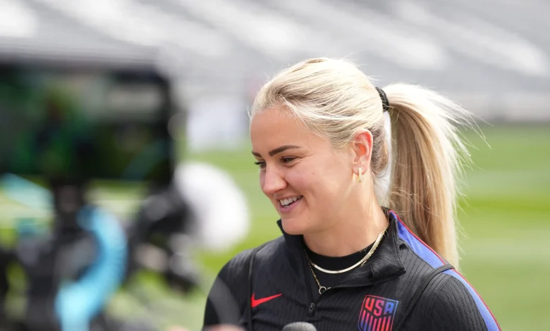 Lindsey Heaps Returns to Colorado with USWNT Ahead of Summit NWSL Debut
