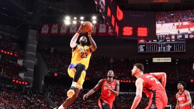 Live Updates: Lakers-Rockets battle in Game 3