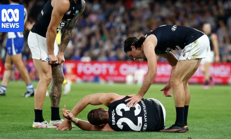 Live: Weitering concussed after copping knee to head as Blues chase win over Roos