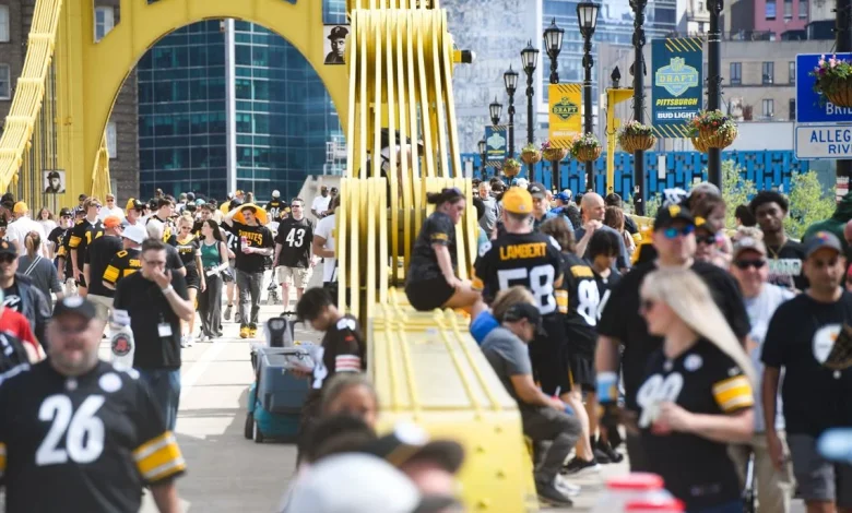 Live updates: Pittsburgh is ready for its close-up as the NFL Draft begins