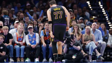 Luka Doncic exits Lakers' game in OKC with hamstring strain