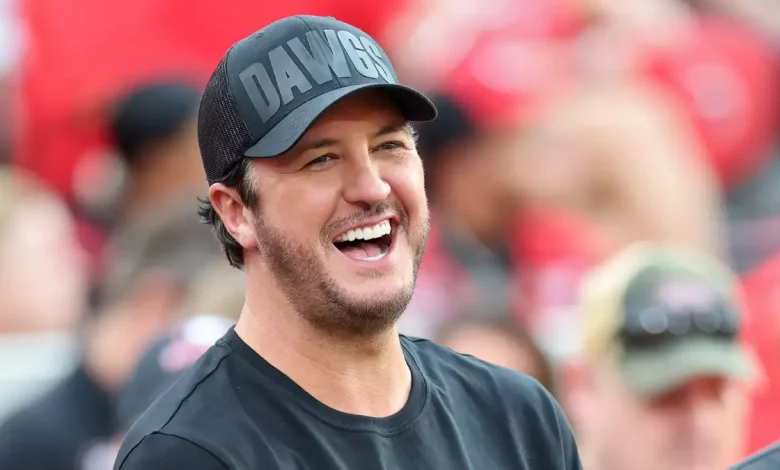 Luke Bryan Takes 'A Trip Back In Time' With Throwback Photos From The '90s