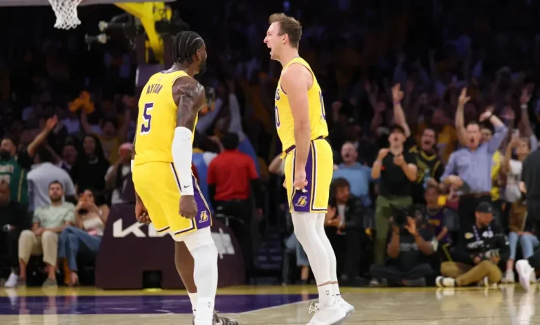 Luke Kennard’s career night sends Lakers to Game 1 win