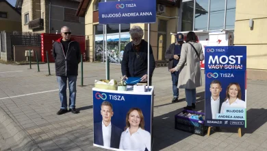 Magyar Péter szerint „a TISZA jelöltjeinek kamu visszalépéséről küldenek üzeneteket”