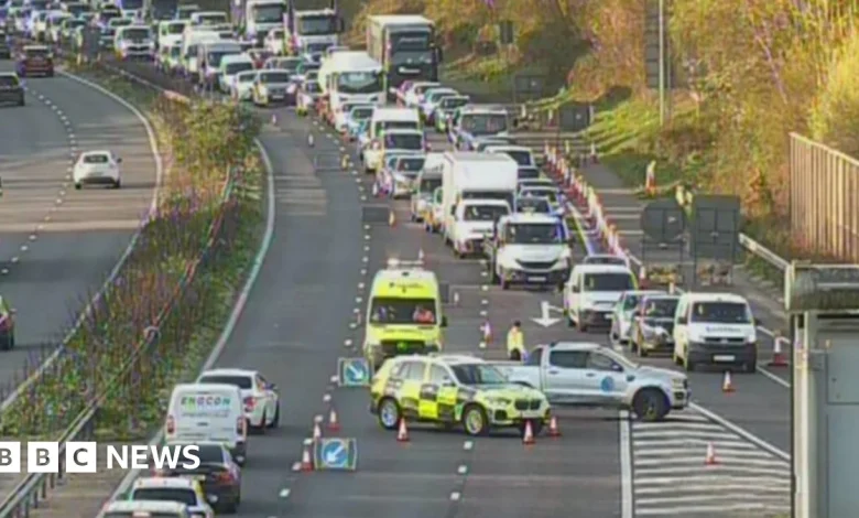 Major delays as serious crash closes part of M23 near Gatwick