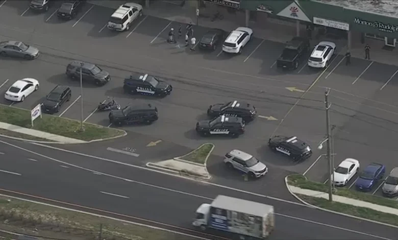 Man found shot in vehicle at Liberty Bell Shopping Center in Cherry Hill, NJ