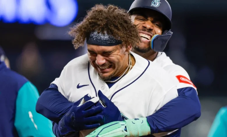 Mariners are useful idiots, walk off series finale 5-4
