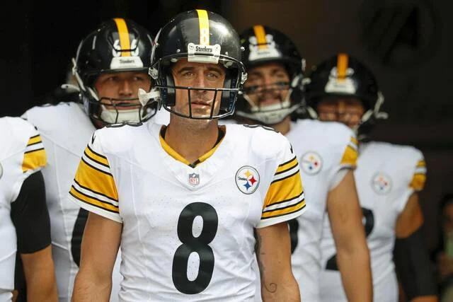 Mark Madden: Why are the Steelers letting Aaron Rodgers drag them around again?