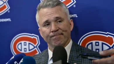 Martin St. Louis makes his expectations crystal clear for Kirby Dach ahead of the playoffs